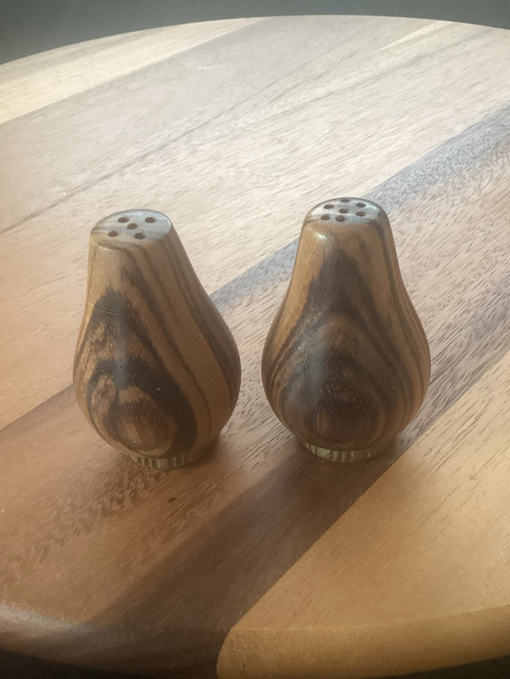Turned Wood Salt & Pepper Shakers w/ cork stoppers. Beautiful grain! Vintage.